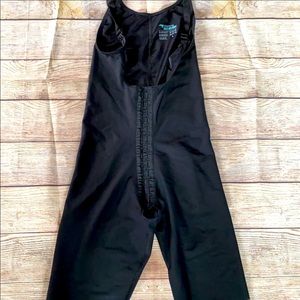 Marena Post Surgery Faja